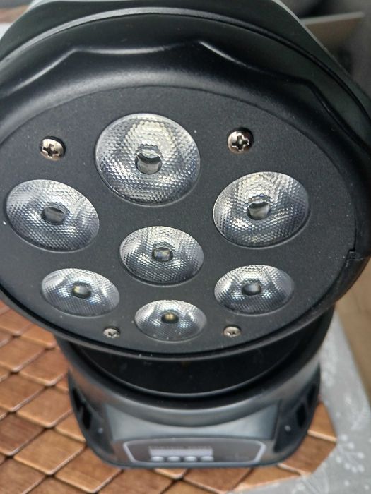 Dwie głowy ruchome Light4me plus długi kabel DMX zawodowy efekt
