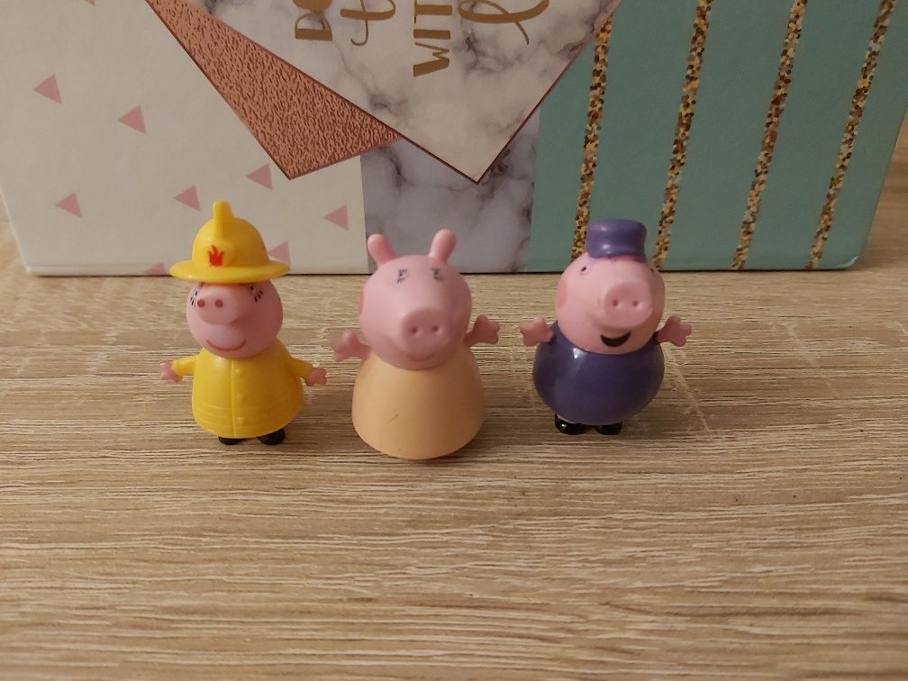 Фігурки іграшки Свінка Свинка Пеппа Peppa з Chupa Chups