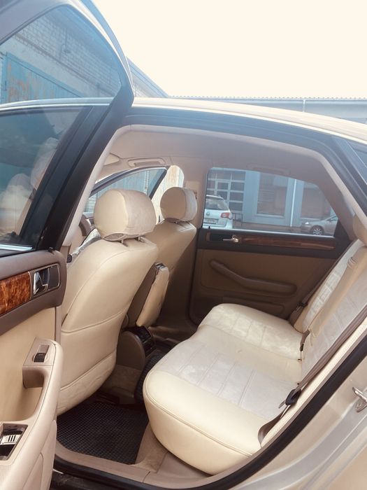 Ауді а6 с5 1999р 2,4 газ бензин