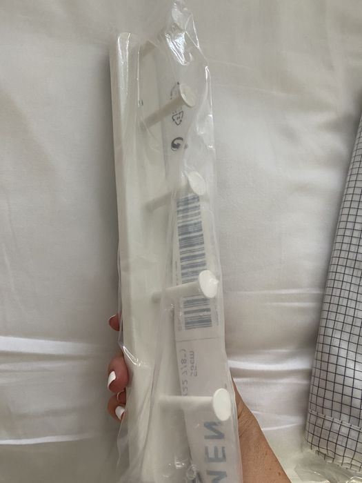 Cabide extraivel ikea novo