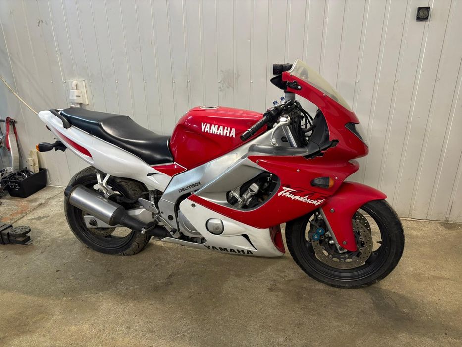 Komplet plastików plastiki owiewki czasza boczek Yamaha thundercat 600