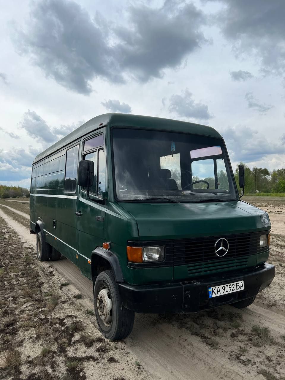 Mercedes-Benz 609D