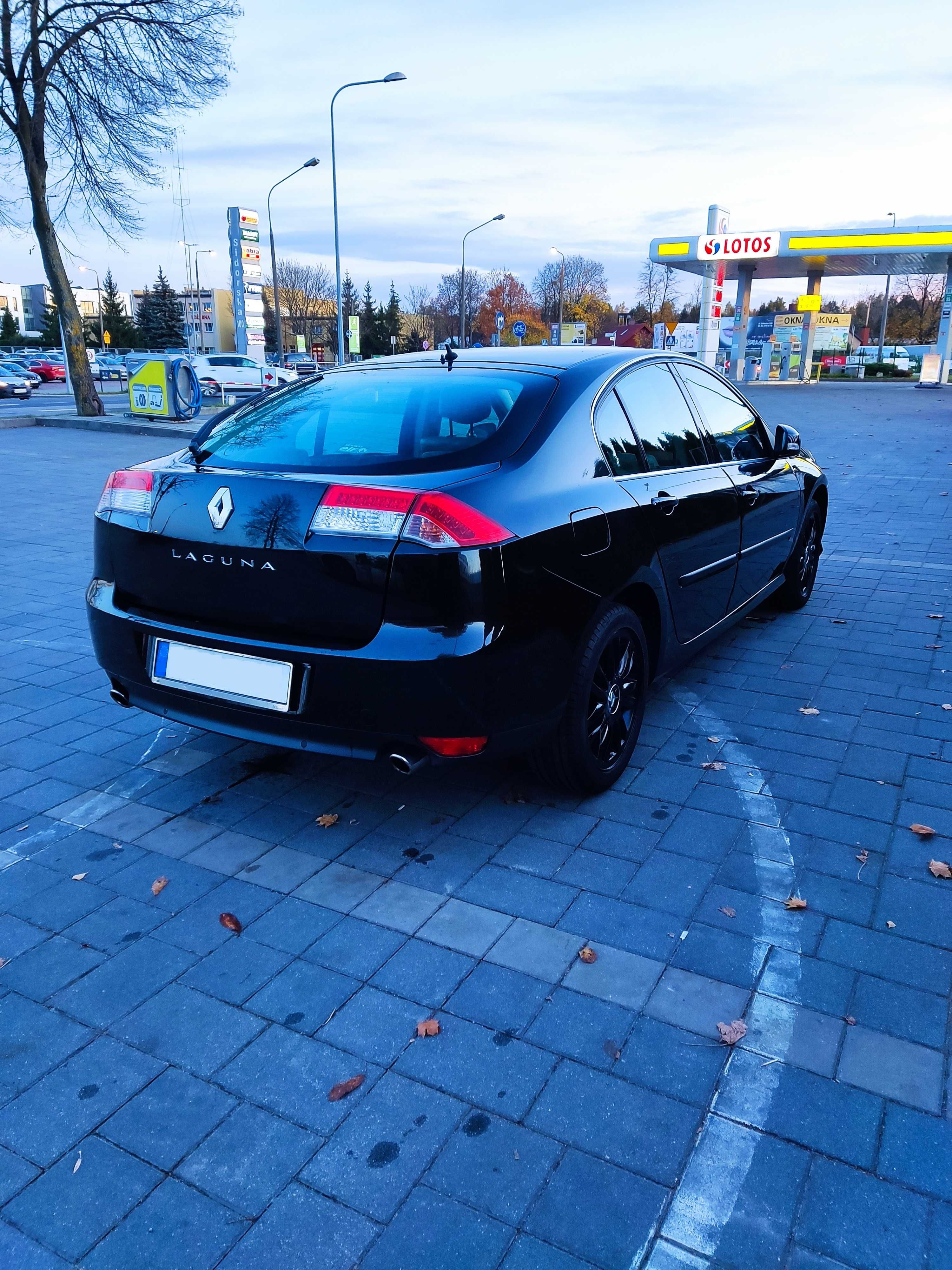 Renault Laguna 2.0t 170km INTIALE Paris FULL mały przebieg