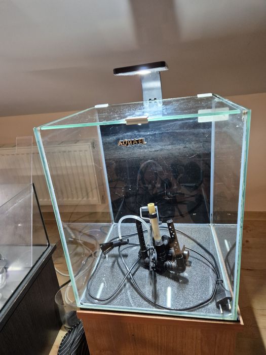 Akwarium Aquael kostka 30l 25x25x25