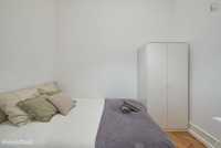386655 - Quarto com cama de casal em apartamento com 9 quartos