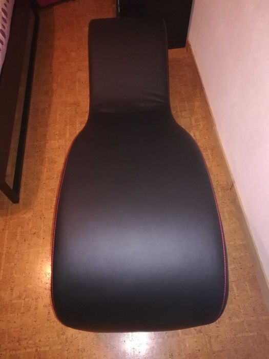 Sofá Poltrona. Apimenta o seu casamento, e quebra a rotina comprando..