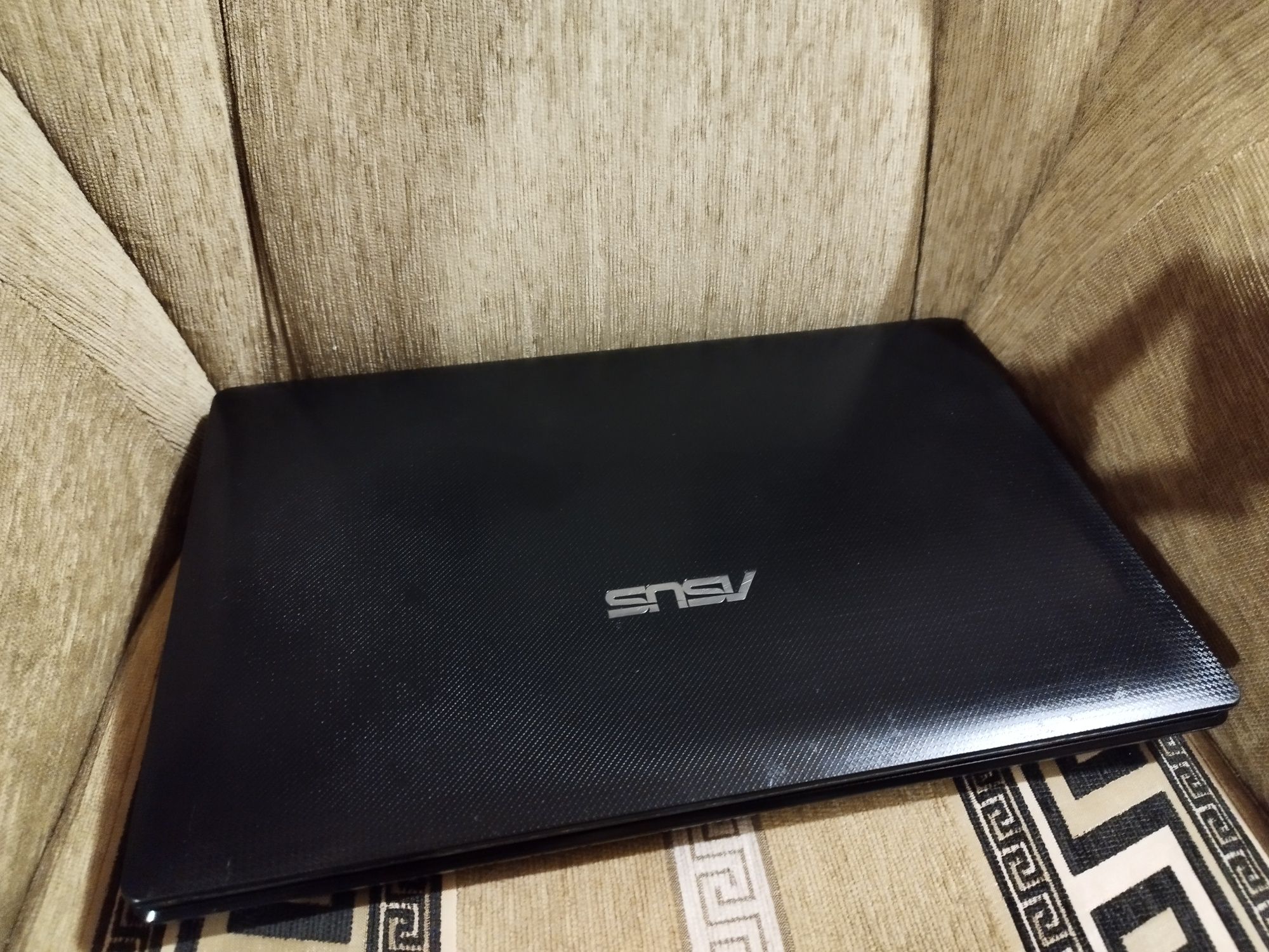 Ноутбук Asus X54C
