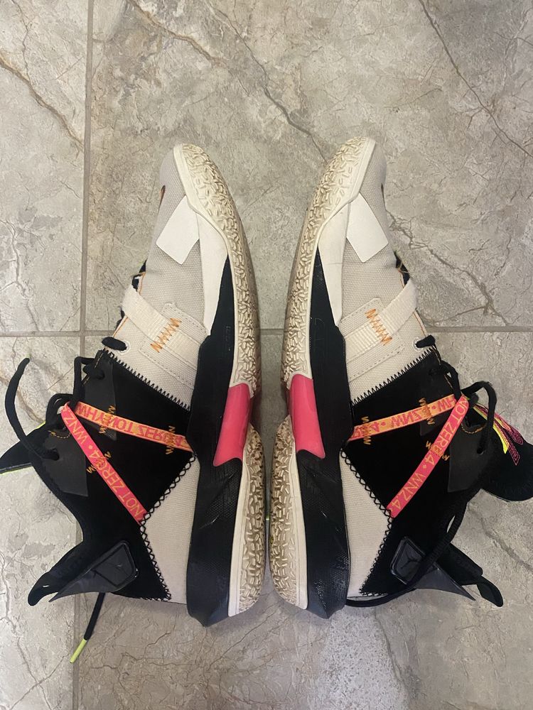Кросовки Jordan air zoom