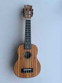 Nowe ukulele sopranowe Laila z futerałem i stroikiem