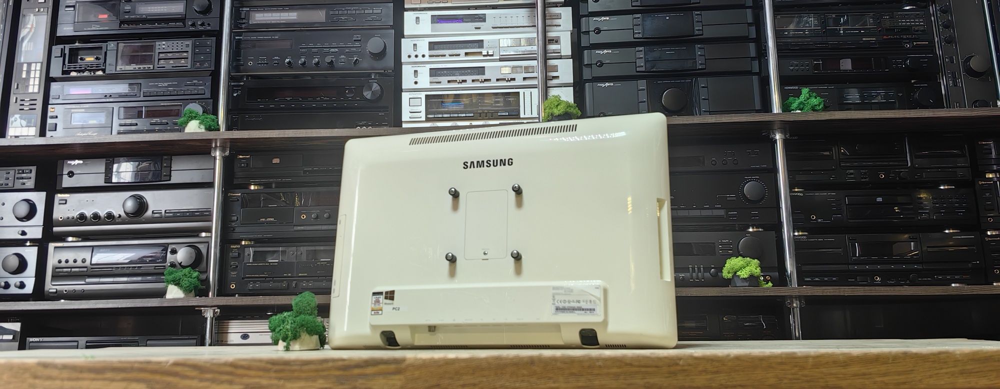 Моноблок Samsung DP500A2D/i3-3220T/Ram 4Gb/HDD No