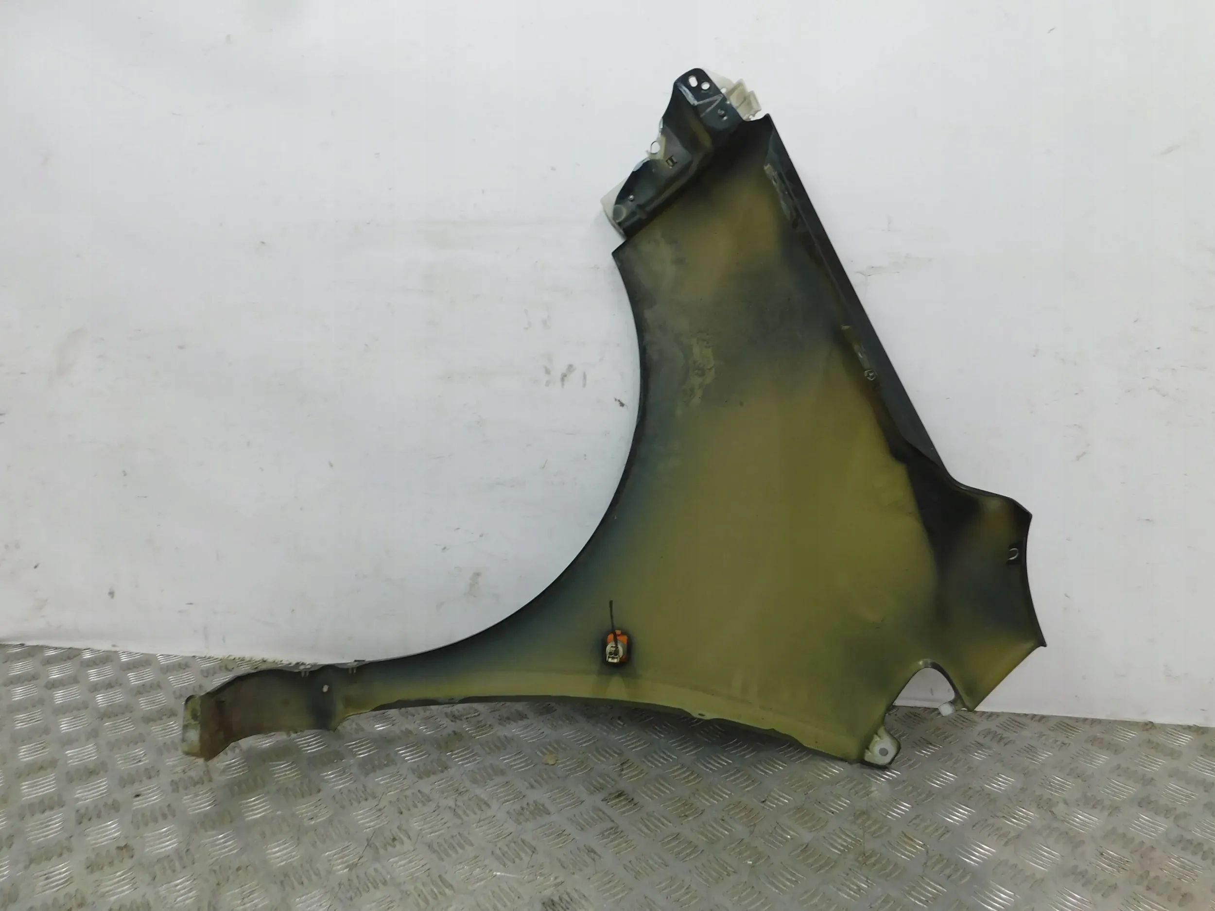Błotnik przód Przedni Prawy Chevrolet Spark 09-