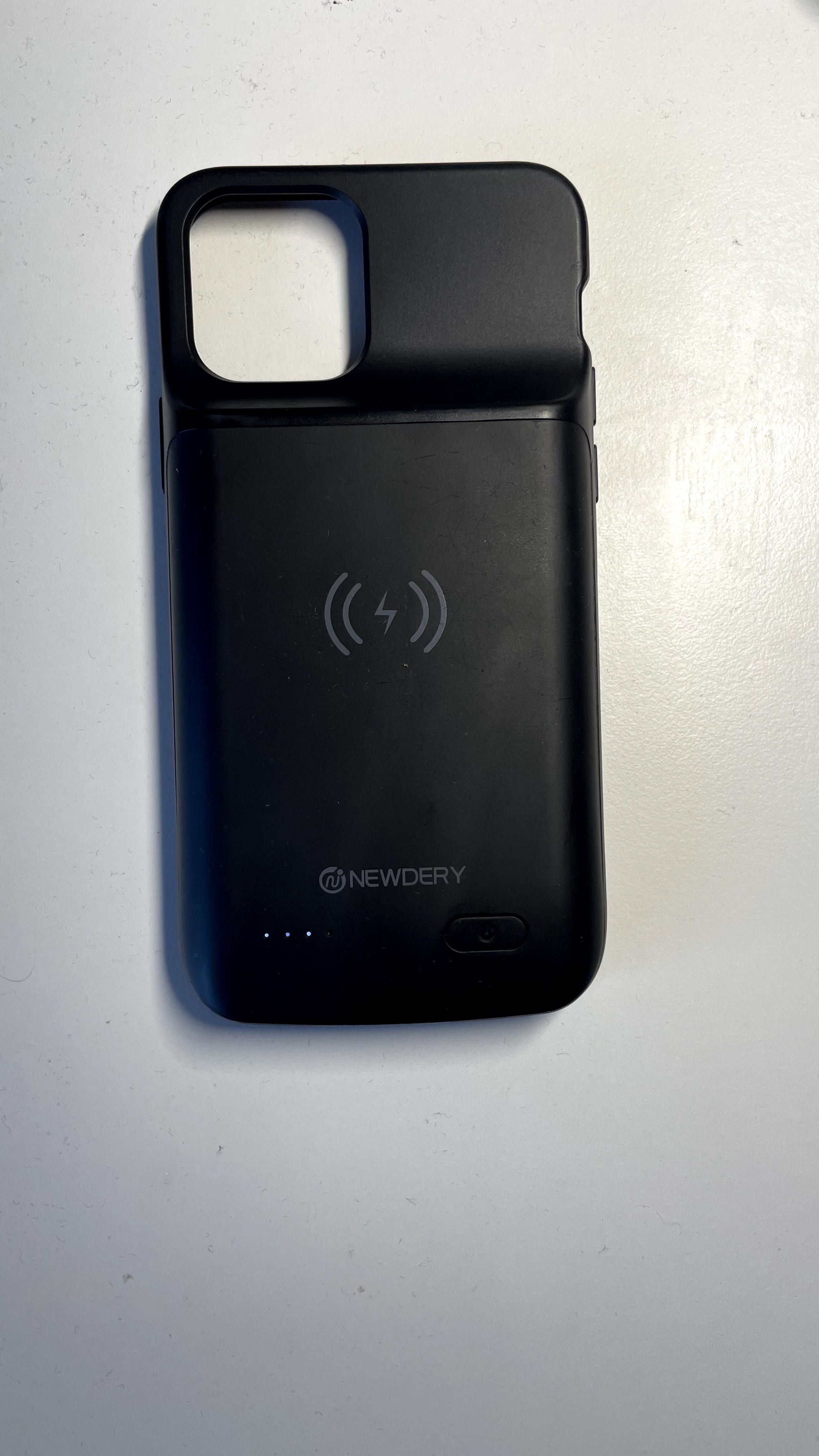 Etui/case do Iphone 12 / 12 pro powerbank 4800mAh + 4 case gratis