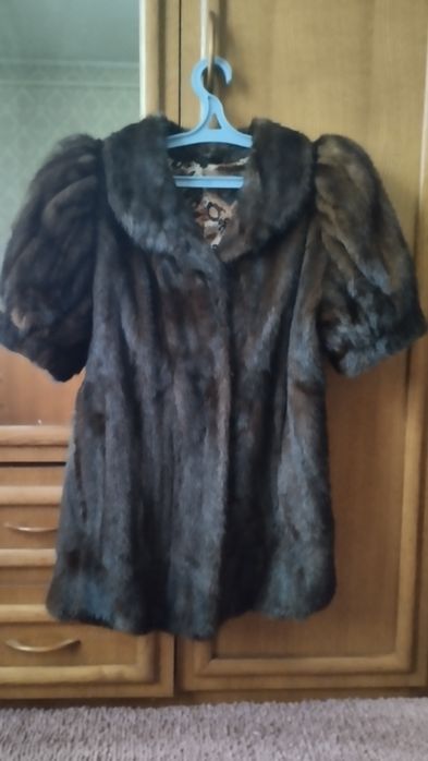 Продам жилет норка