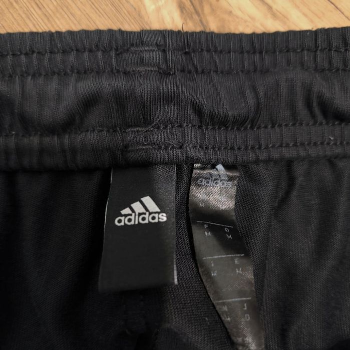 Czarne spodnie dresowe dres adidas affliction sport y2k
