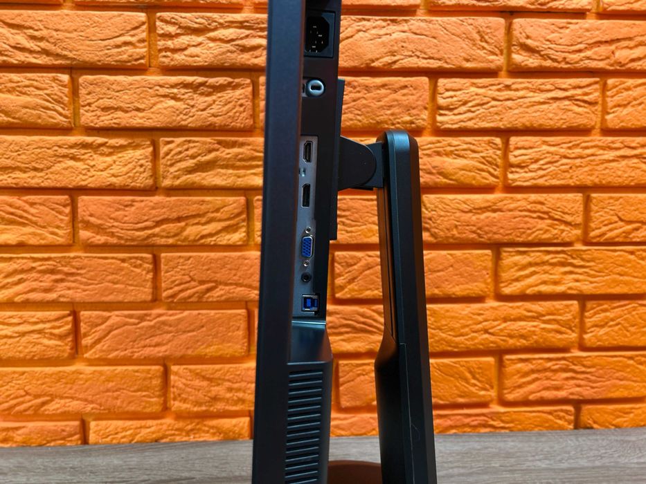 Монітор 23" Lenovo T23i-10/ 1920х1080 IPS,"Безрамковий",HDMI/ Гарантія