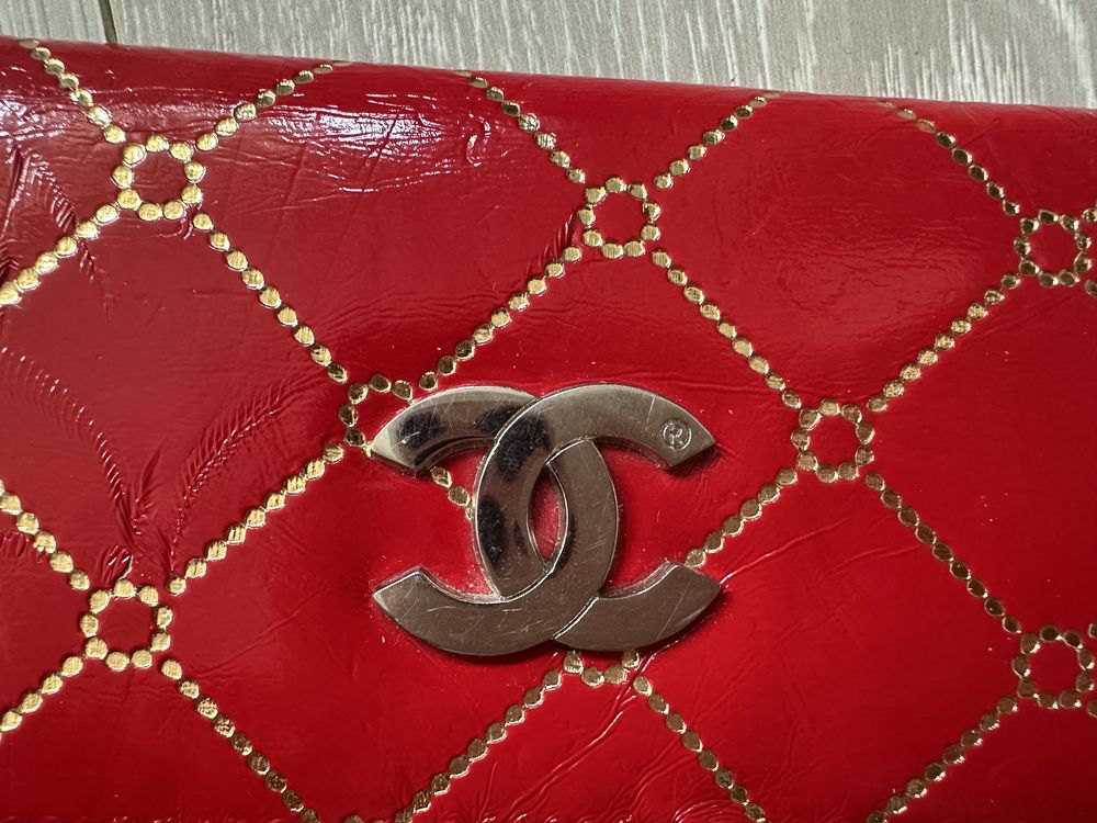 Portfel Chanel czerwony zloty logo CC elegancki damski duzy