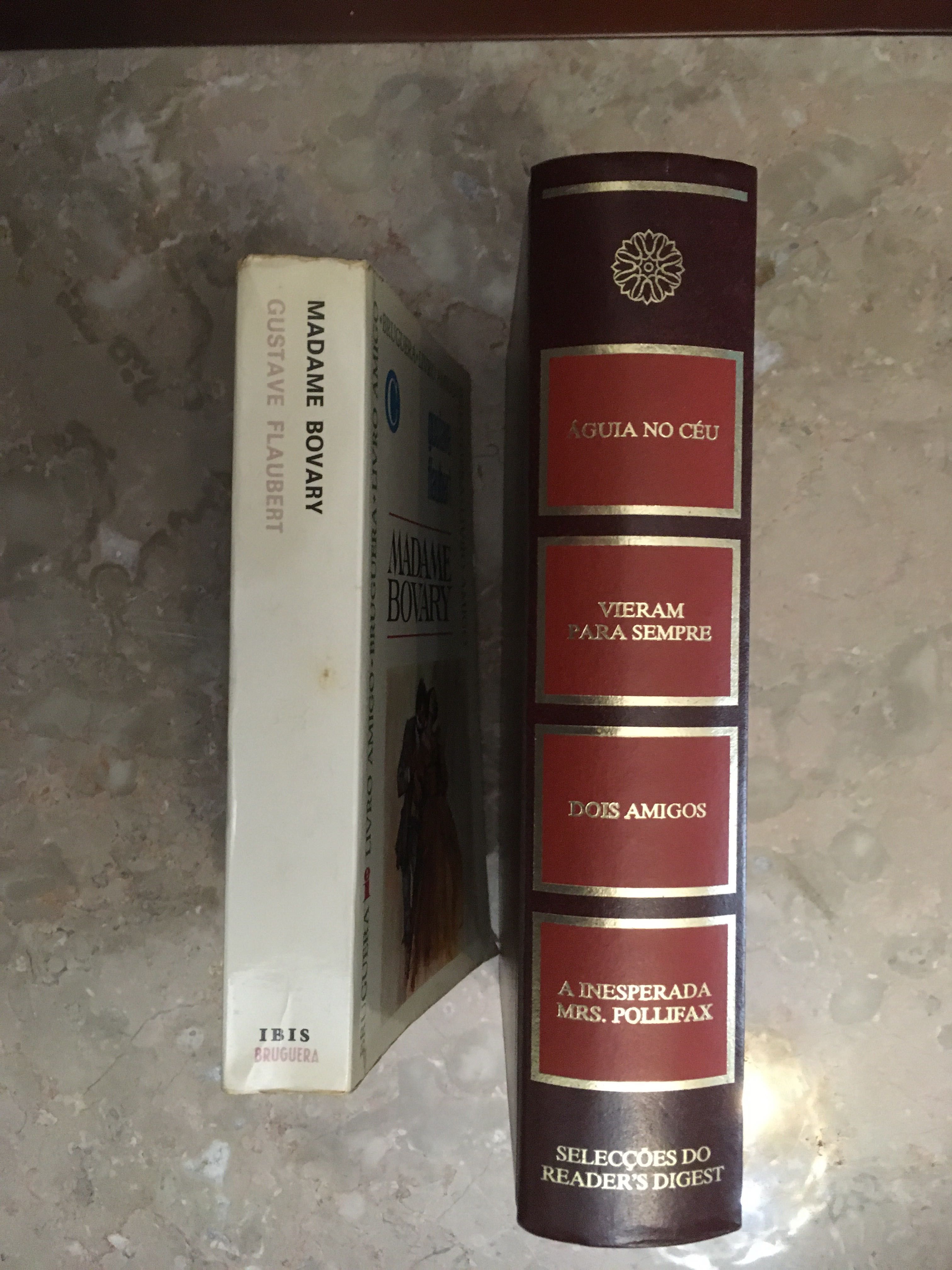 Livros antigos 1969 e 1987