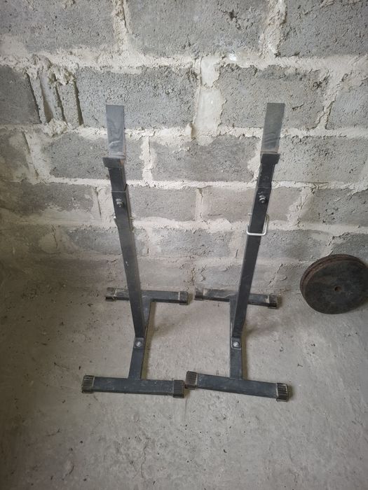Stojaki pod sztange na siłownię hantle obciążenie