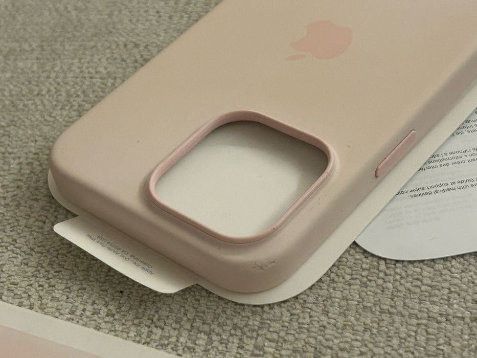 NOWE Etui APPLE Silicone Case MagSafe do iPhone 15 Pro Max Jasnoróżowy