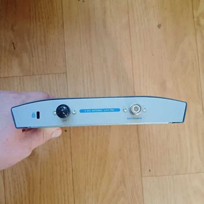 Wi-Fi точка доступа Cisco AIR-AP1242AG-A-K9