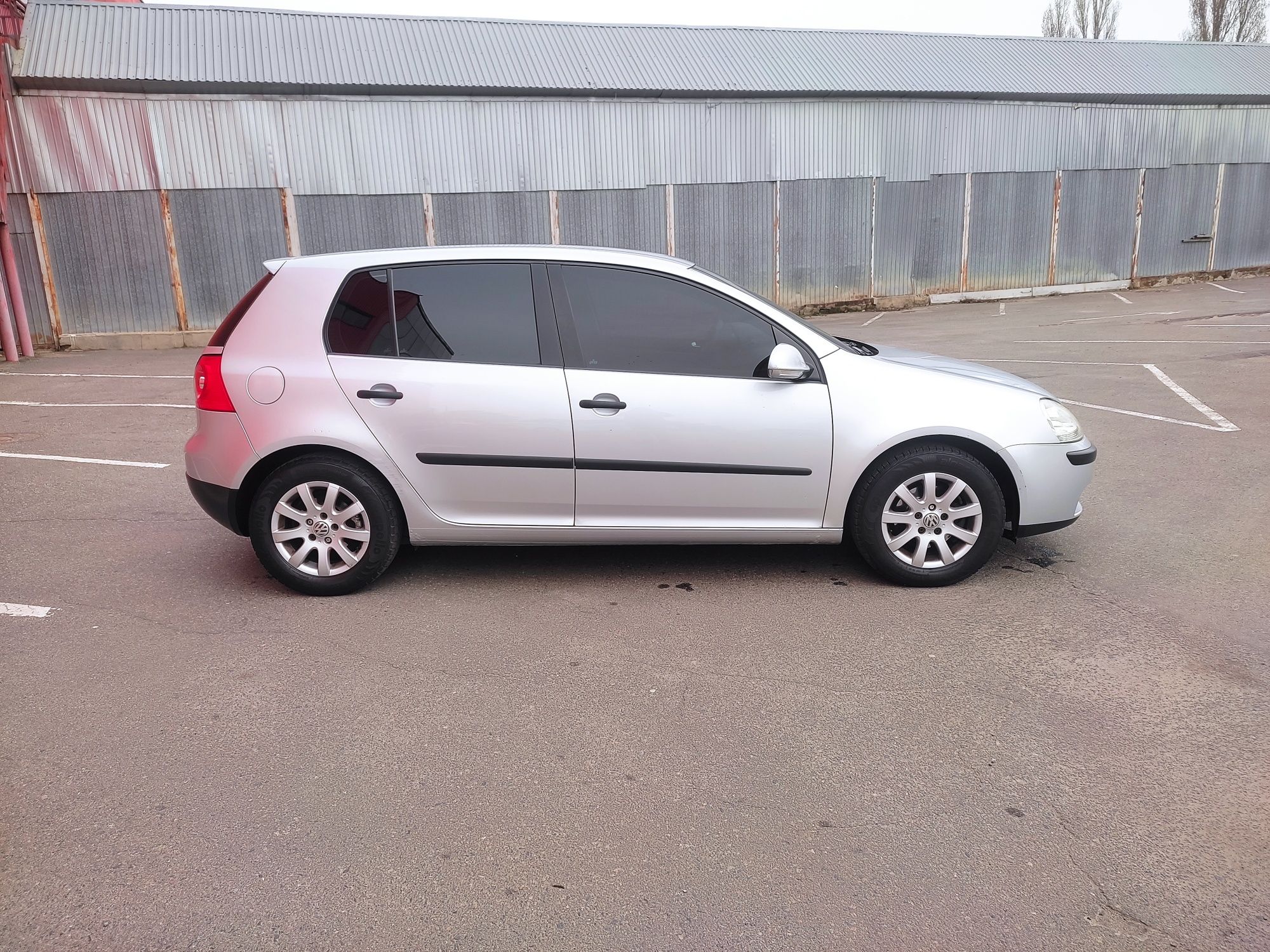 Volkswagen Golf V 5 Фольцваген Гольф 5