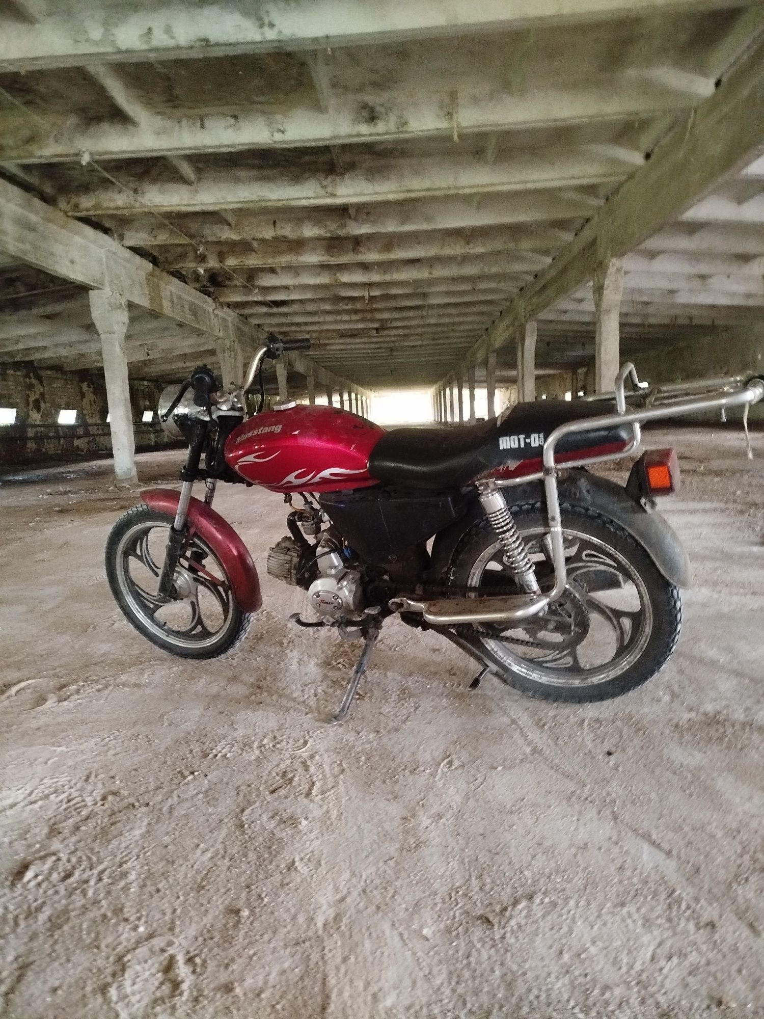 Alpha mustang 125