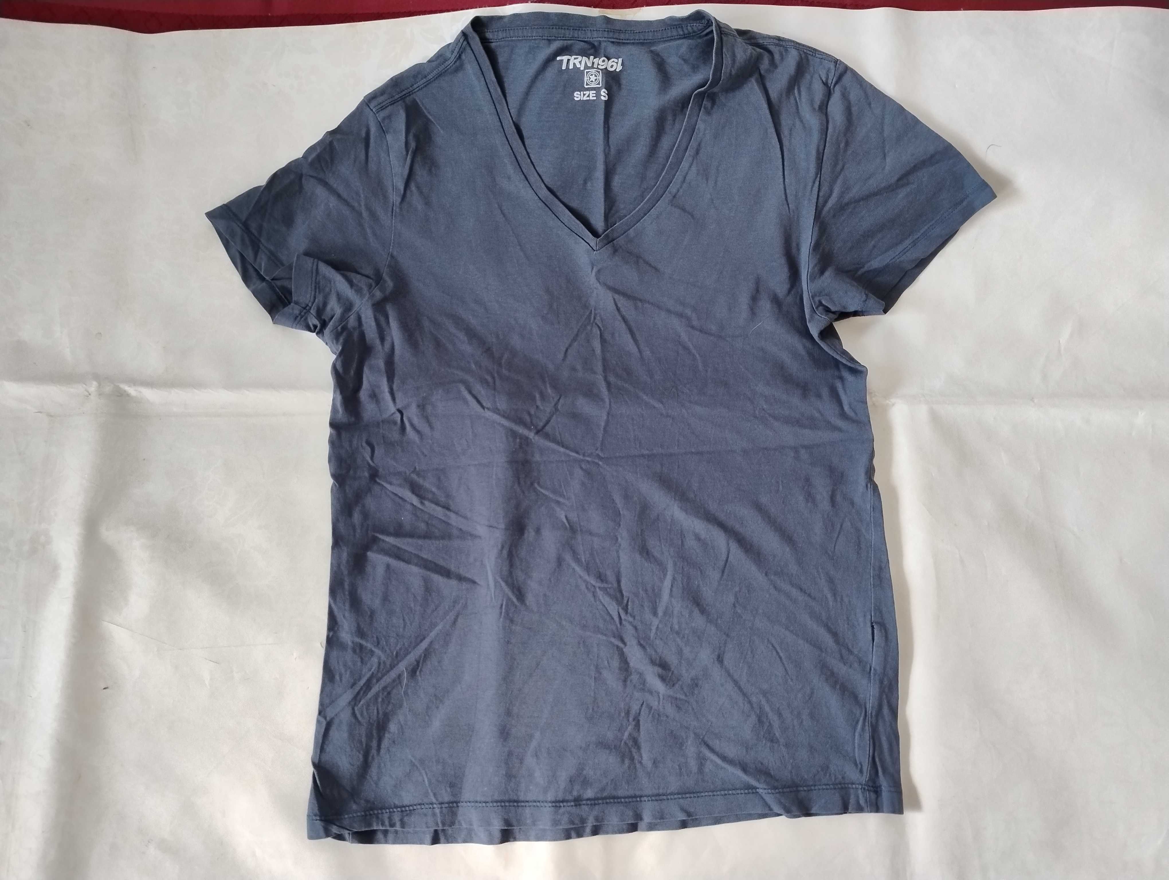 SUPER CENA T-Shirt I"ma winterL, TRN1961 rS bluzka Chapter You 146/152