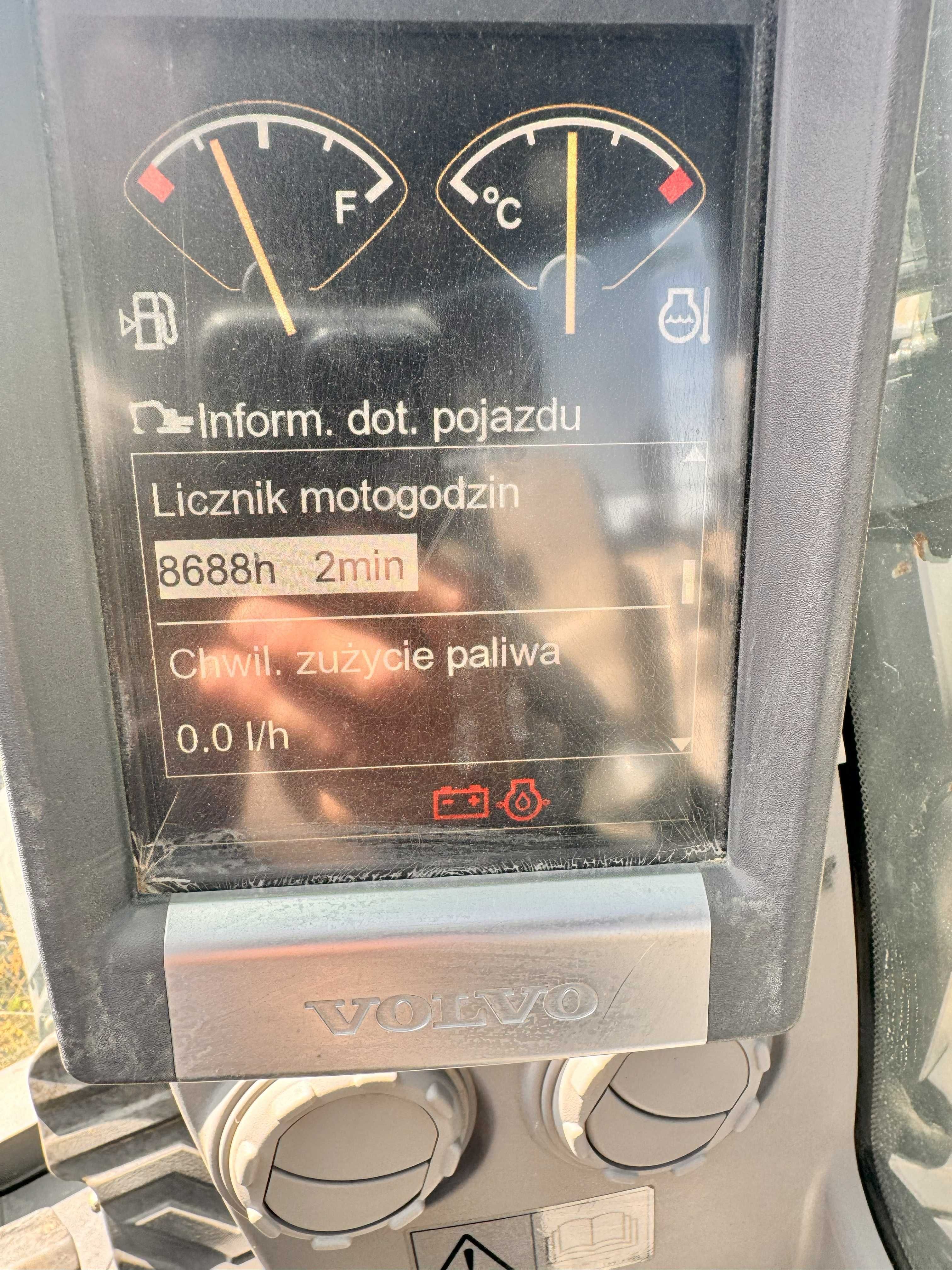 Koparka VOLVO ECR 235