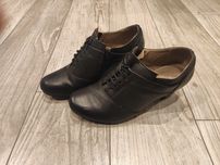 Buty na obcasie rozm 36