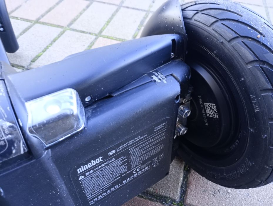 Продам гіроскутер ninebot S