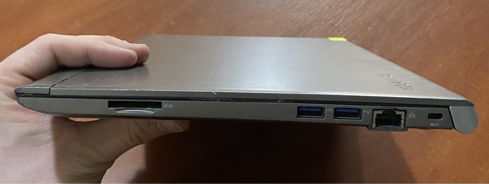 ноутбук Toshiba Z30-A-11G 13.3"/8GB RAM/120GB SSD/i5-4200! N1096