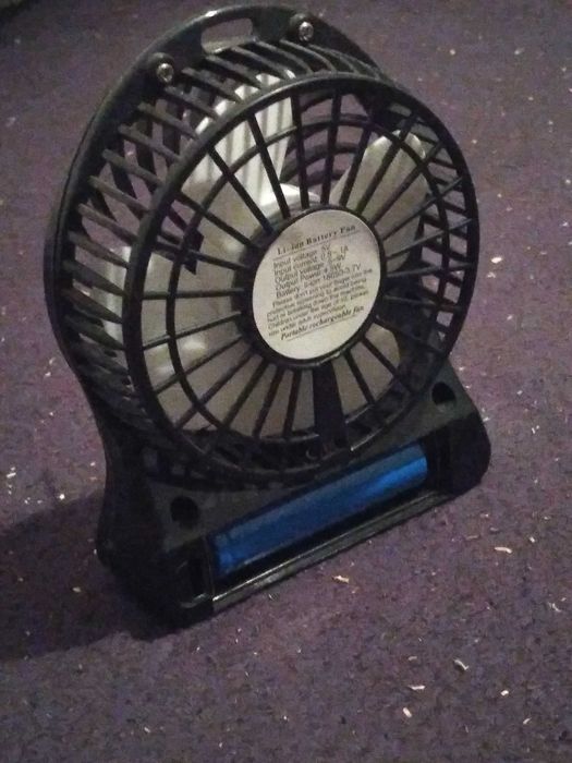 mały wiatrak wentylator usb