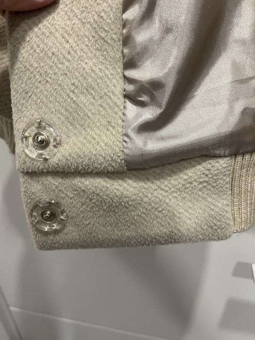 Бомбер  жіночій