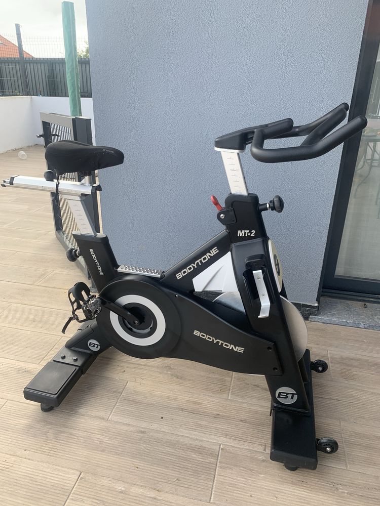 Bicicleta spinning bodytone mt2 profissional