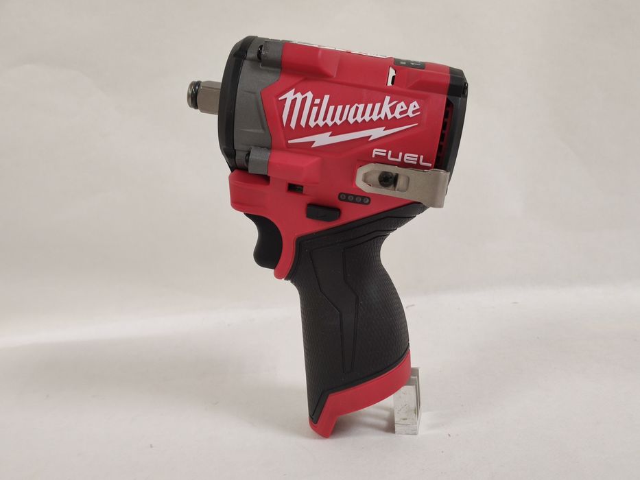 Акумуляторний ударний гайковерт 1/2″ Milwaukee 2563-20 M12 FUEL тушка