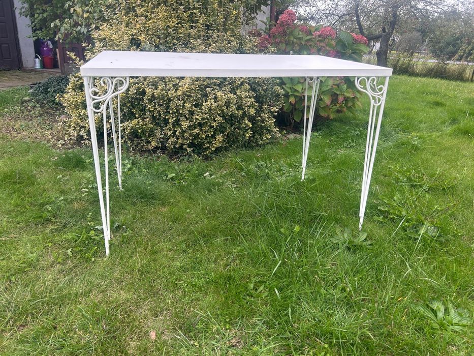 Biurko IKEA FALKHOJDEN, białe 110x65