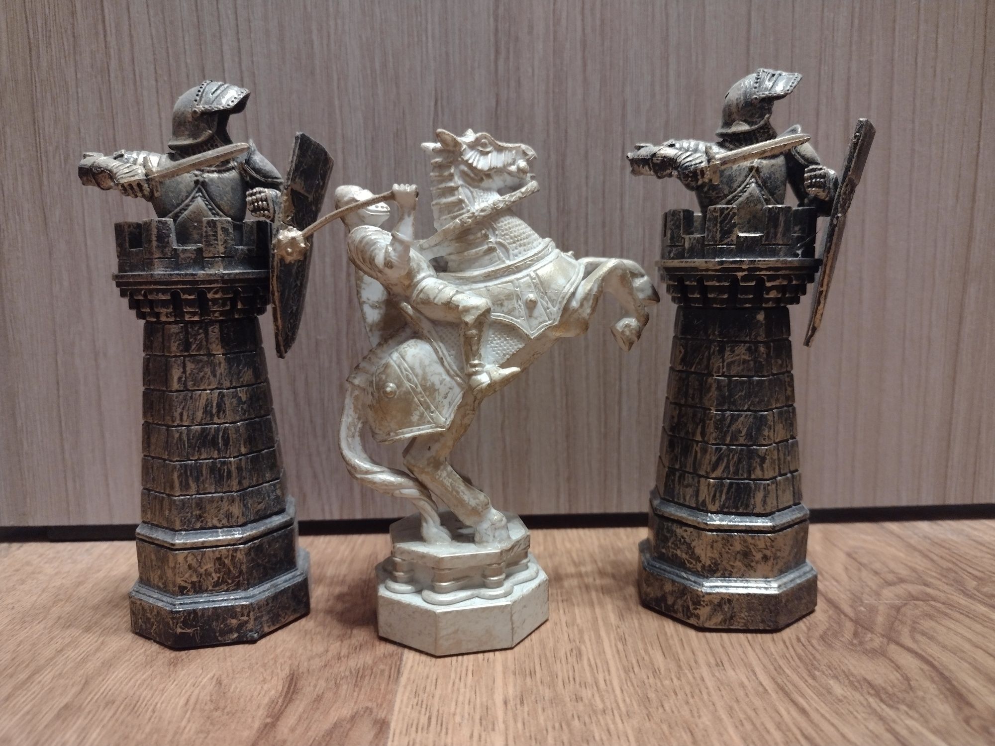 3 figury szachowe firmy Deagostini z serii Harry Potter