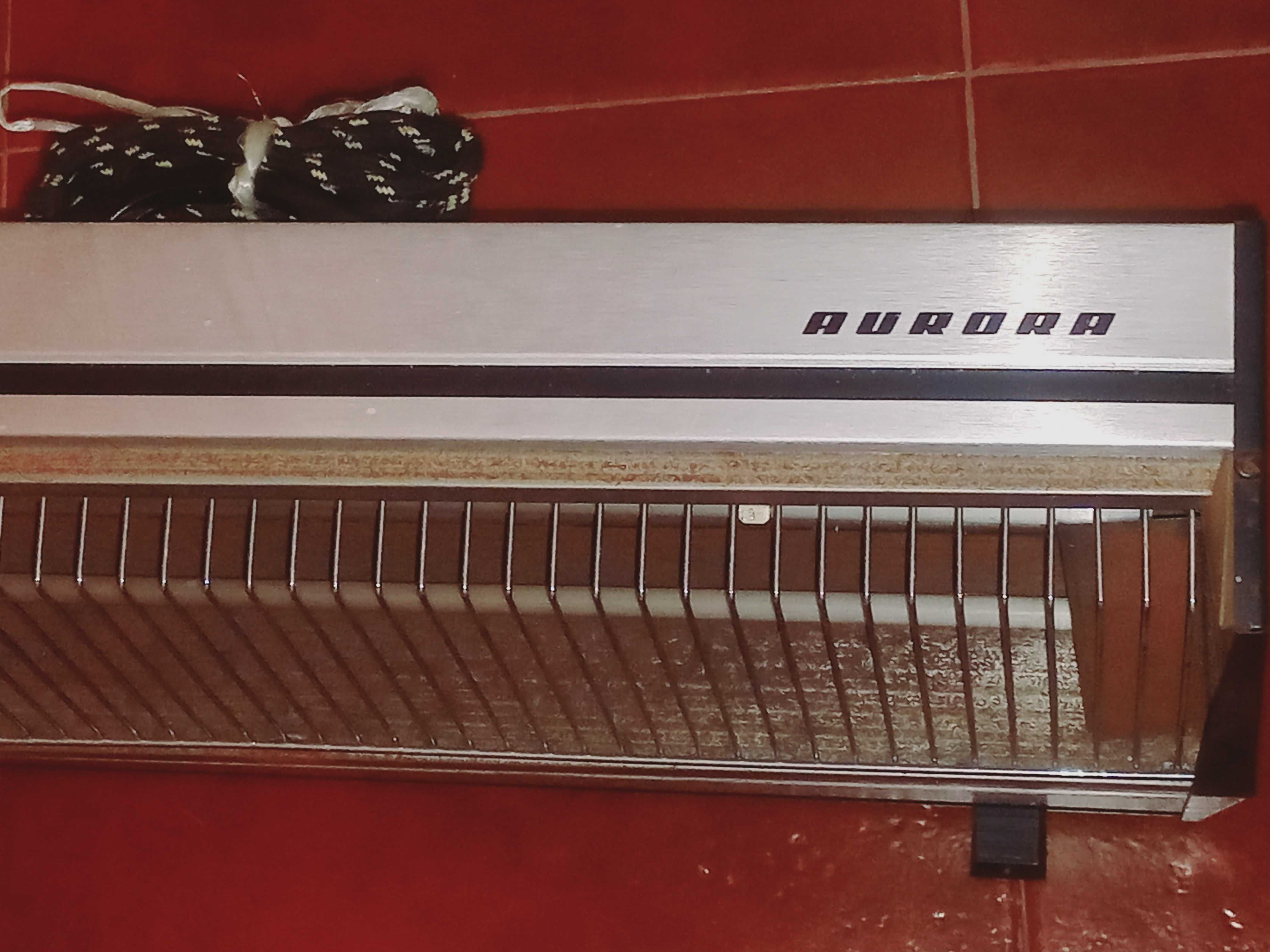 Aquecedor elétrico VIntage a funcionar
