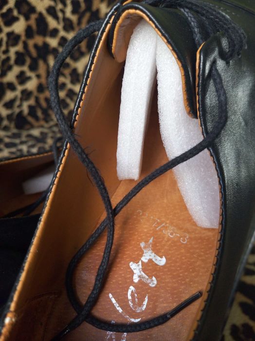 Женские туфли Кожа