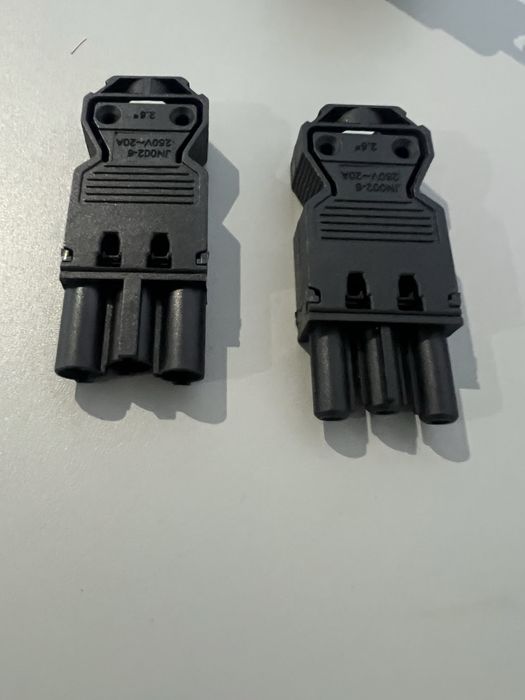 Fichas Eletricas GTS 18 e Adaptadores Diversos