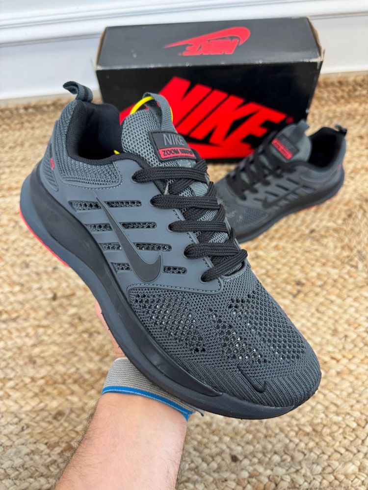 Кросівки чоловічі скрізна сітка Nike Zoom Winflo