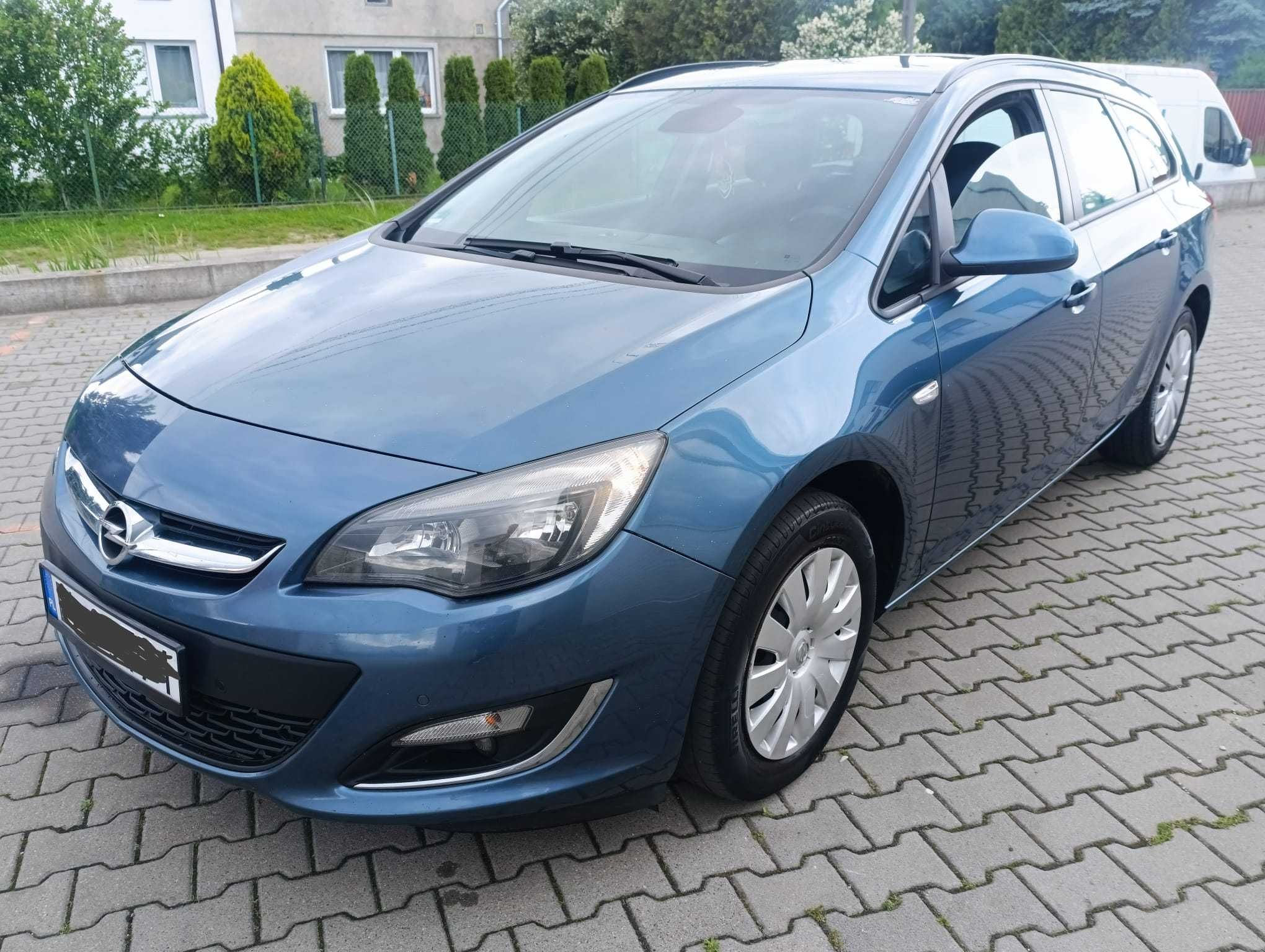 Opel Astra J SPORTS TOURER 1,7 CDTI 130 KM 2012/13r duża navi