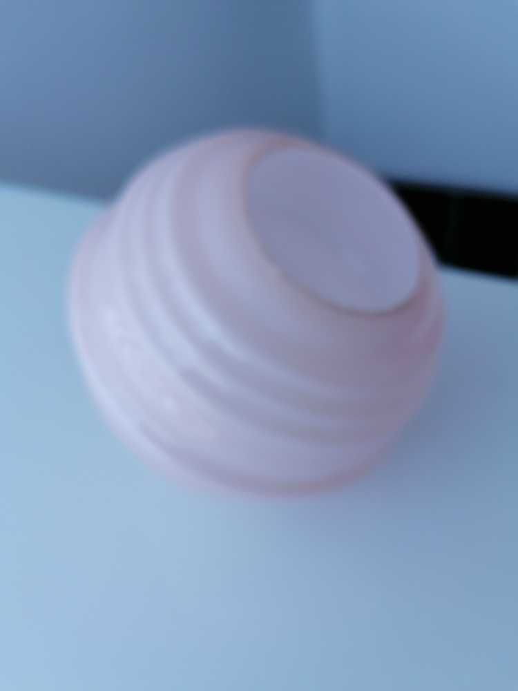 Globo Art Deco em vidro opalino rosa
