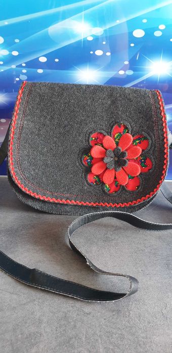 Nowa torebka filc górska