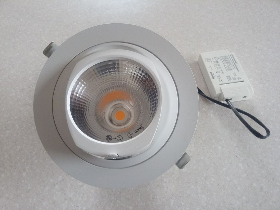 Sprzedam Lampy ledowe sufitowe LED downlight 35W