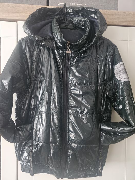 Kurtka damska lakierowana