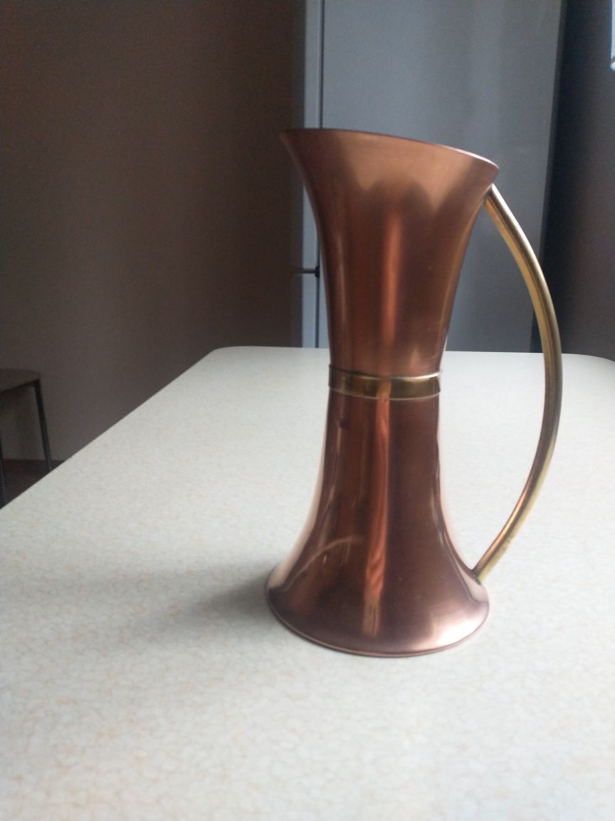 Miedziany dzban 22 cm wysokość