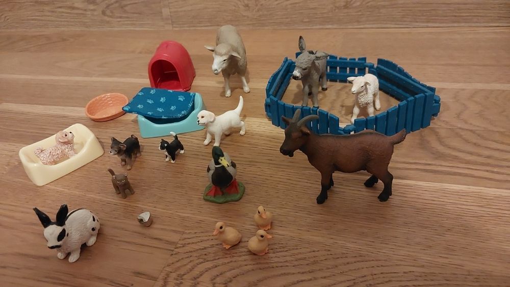 Pies kot kaczka królik koza osioł owca Schleich