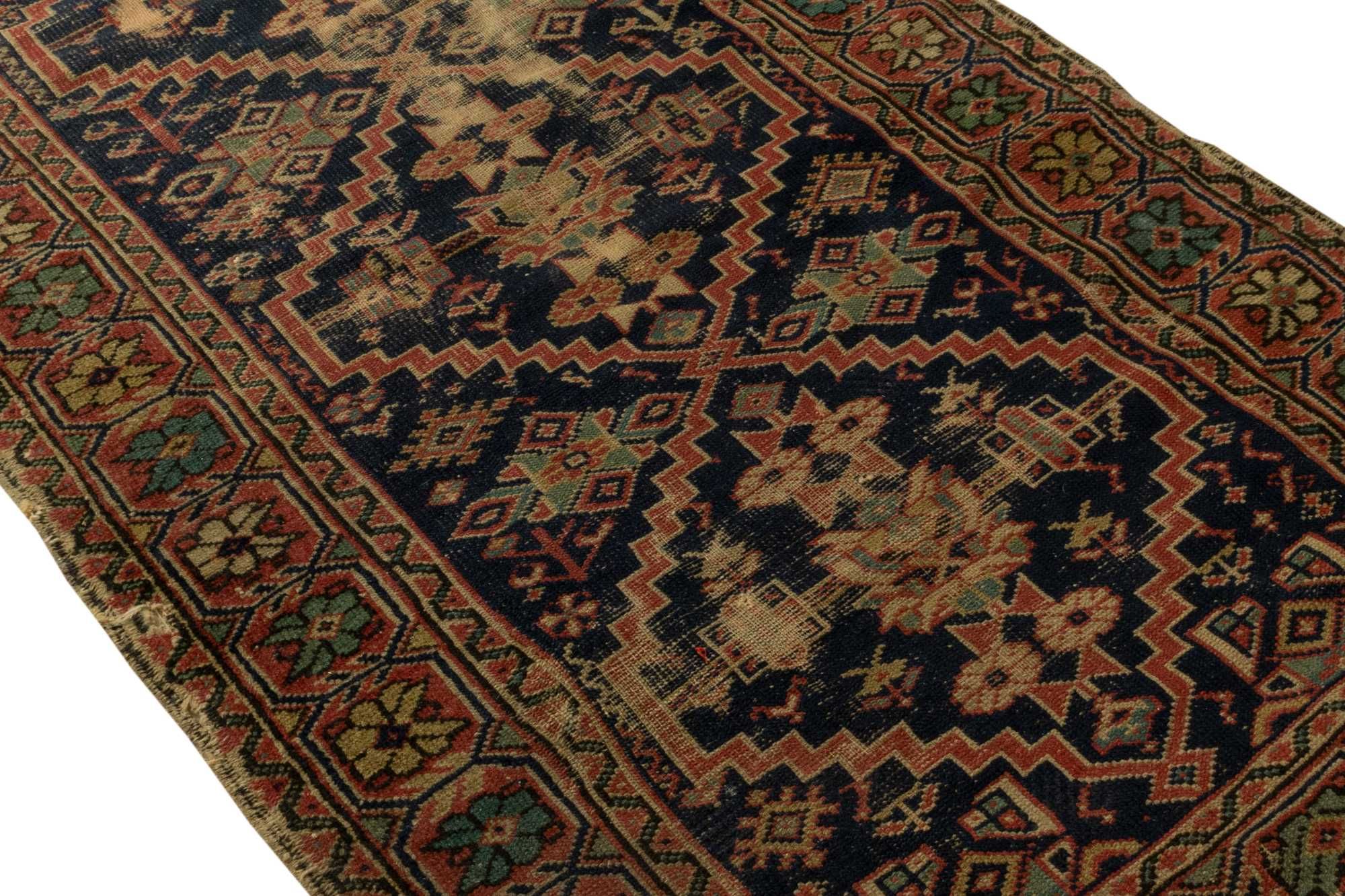 Tapete Persa Soumak século XIX | 178 x 98,5 cm