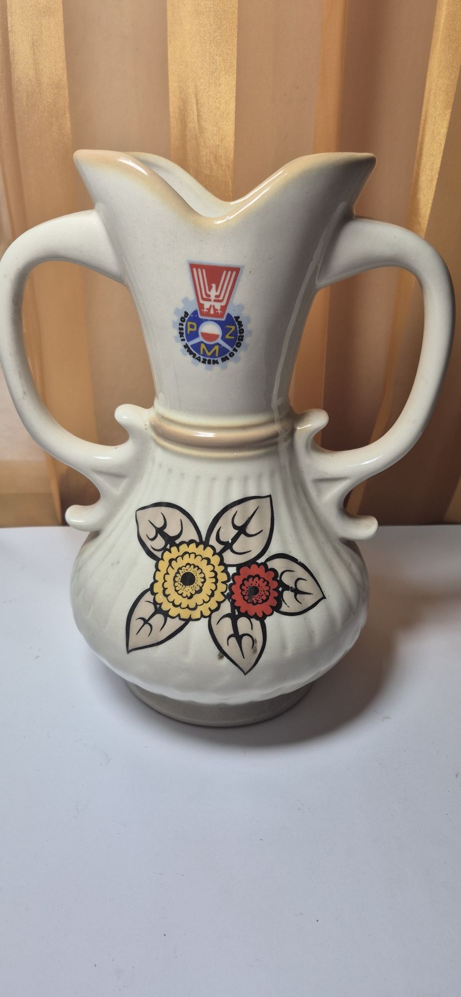 Polski Związek Motorowy PZM PRL porcelitowy wazon Chodzież z logo
